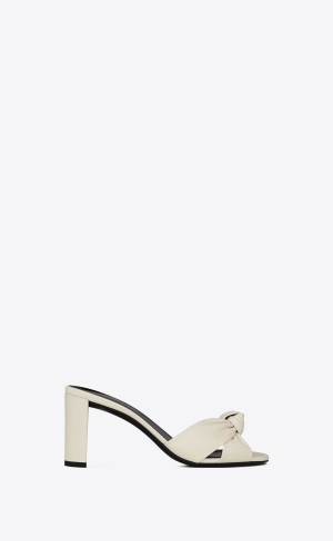 YSL Bianca Klackar Mules In Smooth Läder Pearl | JOC418267