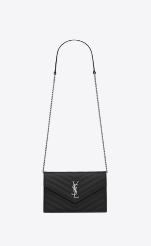YSL Cassandre Matelassé Envelope Chain Wallet In Grain De Poudre Embossed Läder Noir | EVM257140