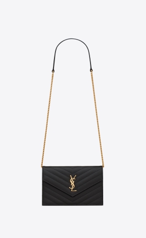 YSL Cassandre Matelassé Envelope Chain Wallet In Grain De Poudre Embossed Läder Noir | UIC527863