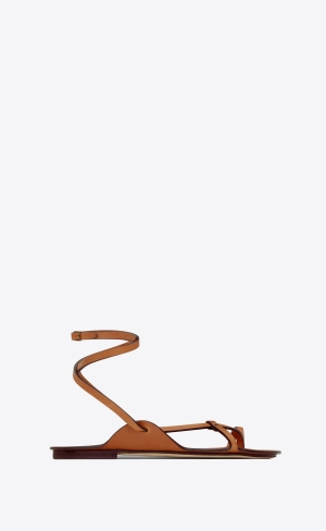 YSL Isla Platta Sandals In Smooth Läder Cuoio | BMX487369